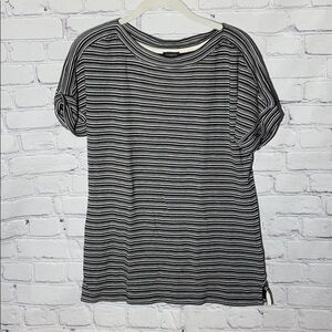 𝅺talbots | B&W Striped T-shirt | S